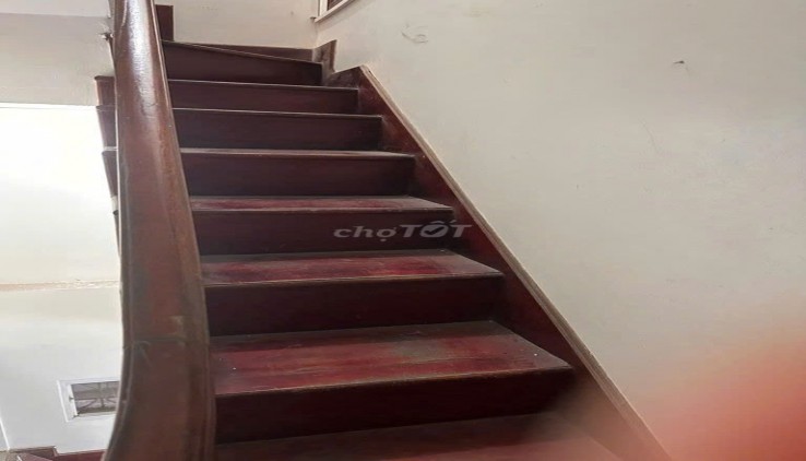 Cho thuê nhà ngõ ô tô phố Hoàng Hoa Thám, 35m2 - 5 tầng, MT 4m, 4 ngủ, 15 Triệu - ở GĐ, VP Công ty